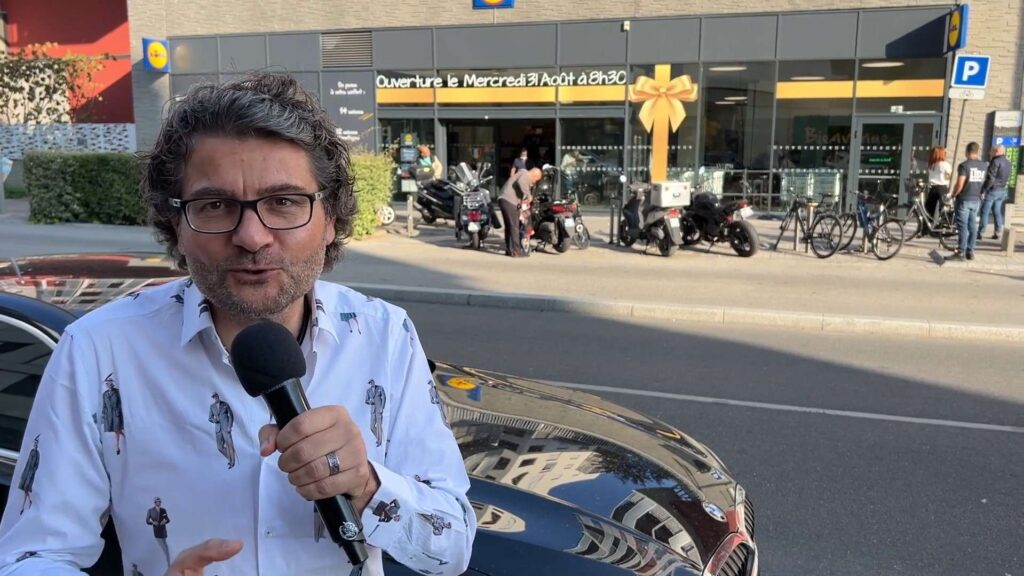 Olivier Dauvers's Video On Youtube, Visiting The Opening Of Lidl Nanterre