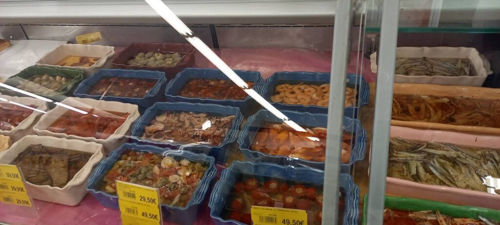 Ready To Eat Asian Foods At Bahadourian