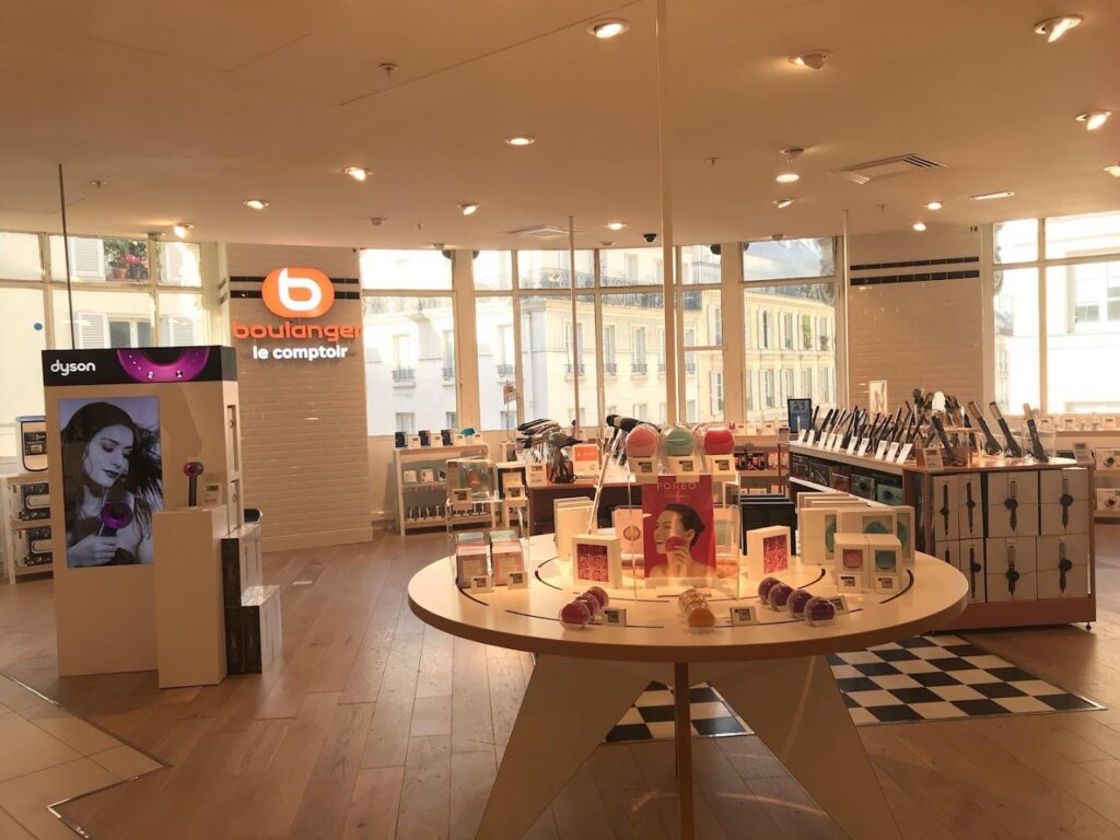 Boulanger Paris Bhv Le Marais