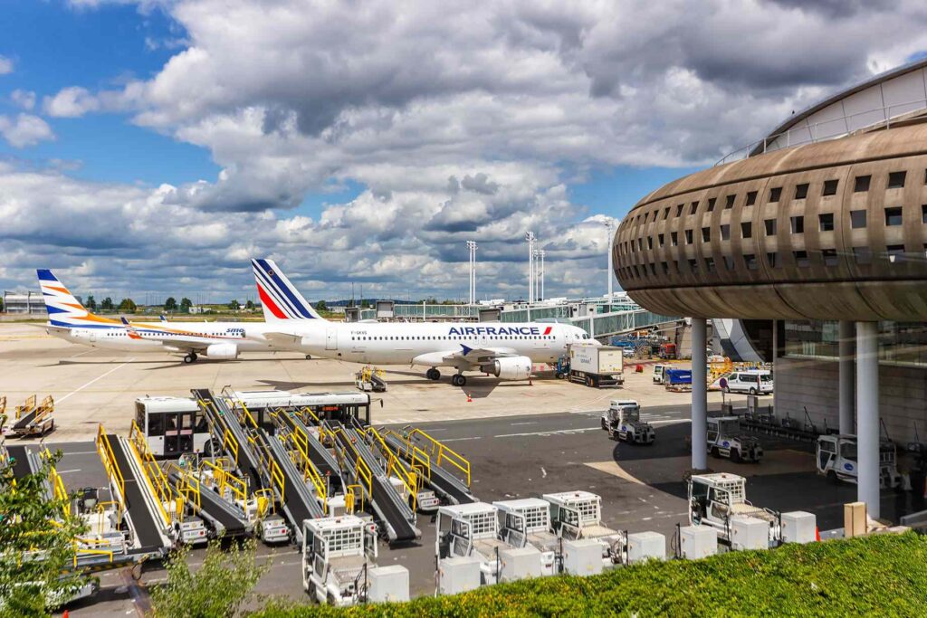 Charles De Gaulle Airport (cdg)