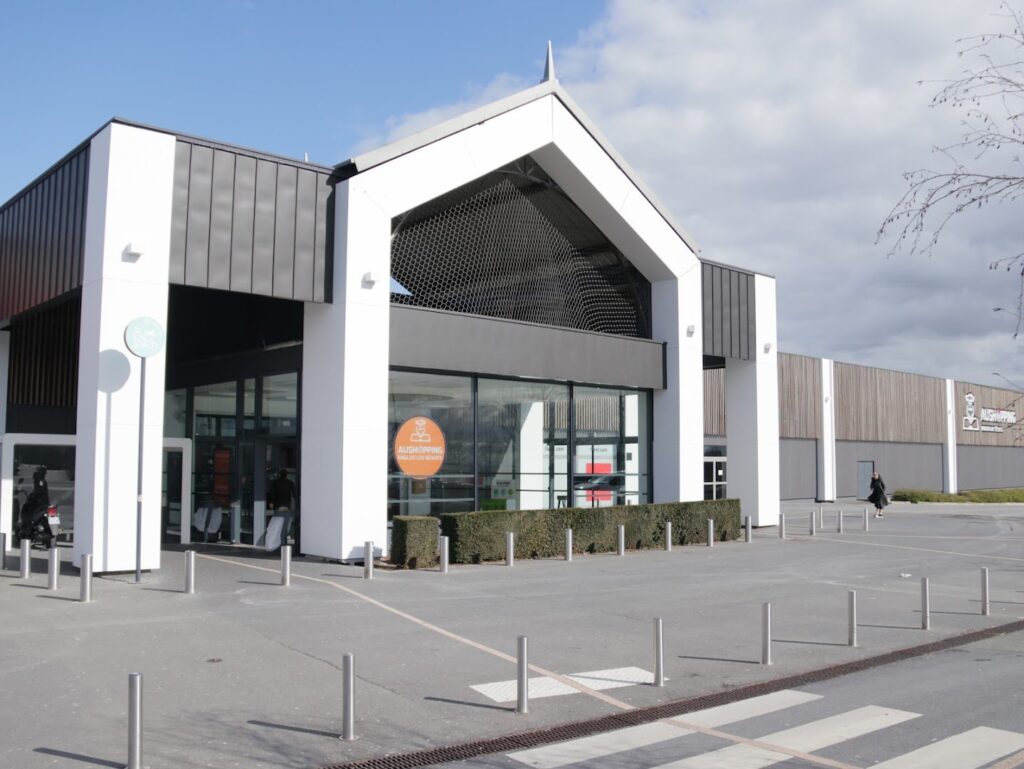 Auchan Hypermarché Englos