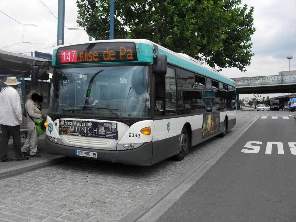 Bus 147 By Ratp