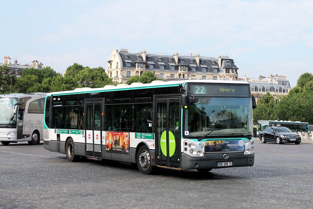 Bus 22 By Ratp