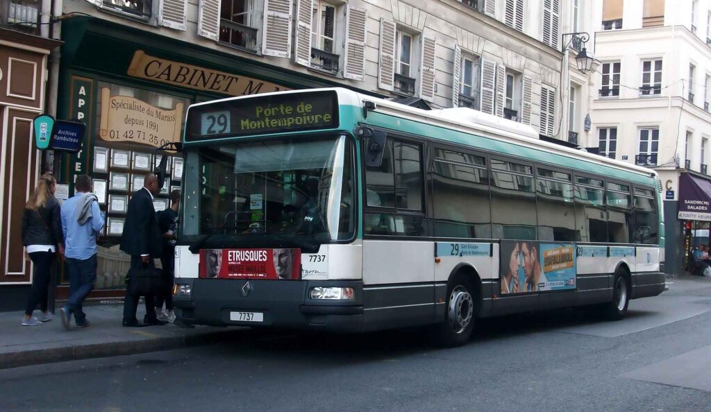 Bus 29 By Ratp