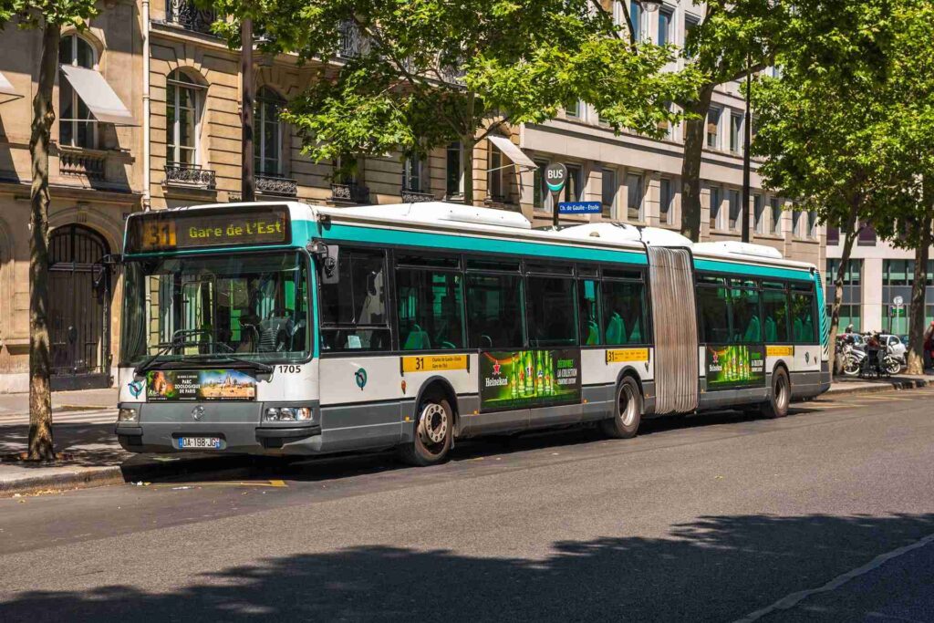 Bus 31 By Ratp