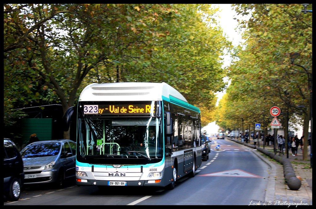 Bus 323 By Ratp