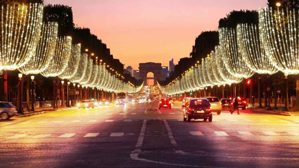 Champs Élysées Christmas Lights
