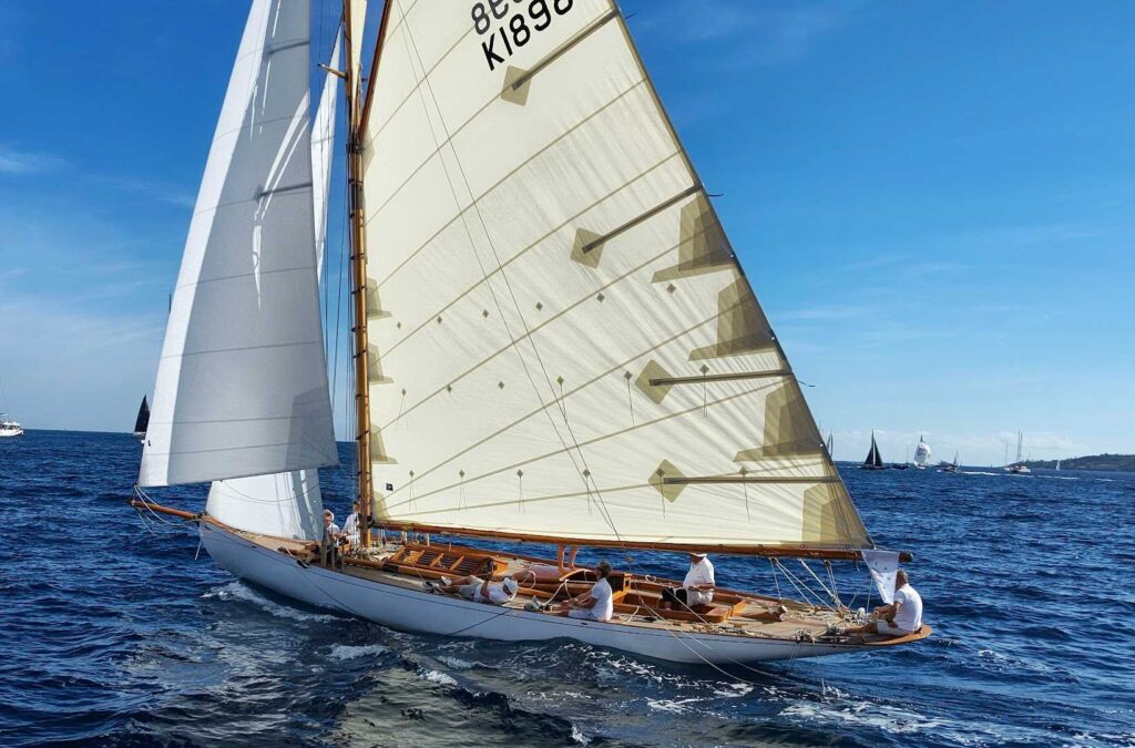 Caseneuve Maxi Catamaran Sail Boat