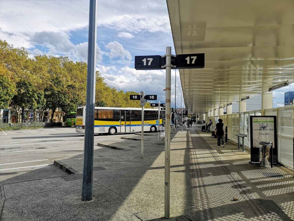 Grenoble Bus Stops