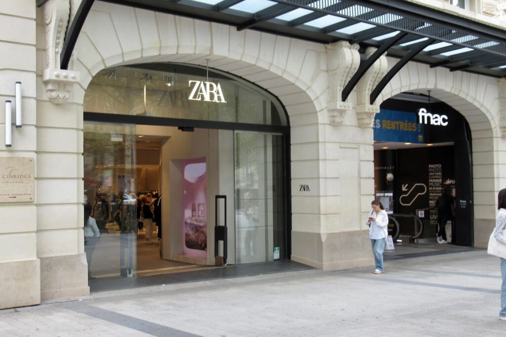 Zara Champs Élysées Flagship