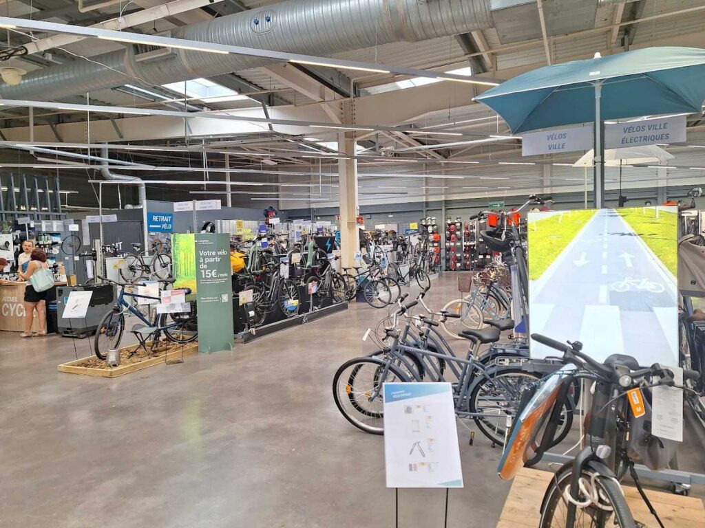 Bikes At Decathlon Bordeaux Lac