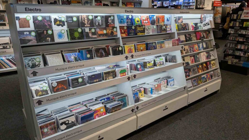 Cd Musique à La Fnac Paris – Forum Des Halles