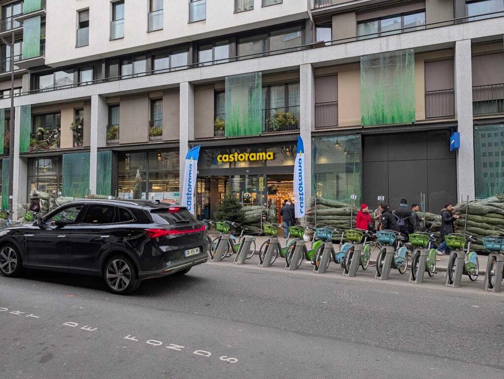 Castorama Bir Hakeim