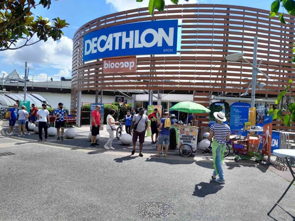 Decathlon Lyon Bron Saint Exupery