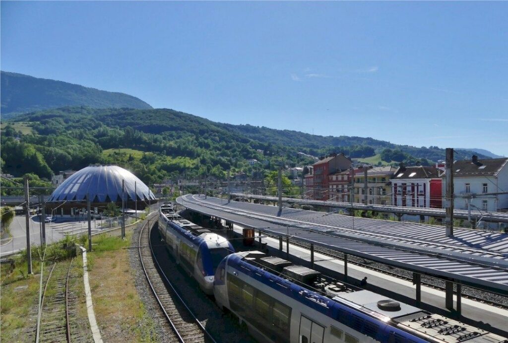 Le Train Via Bellegarde