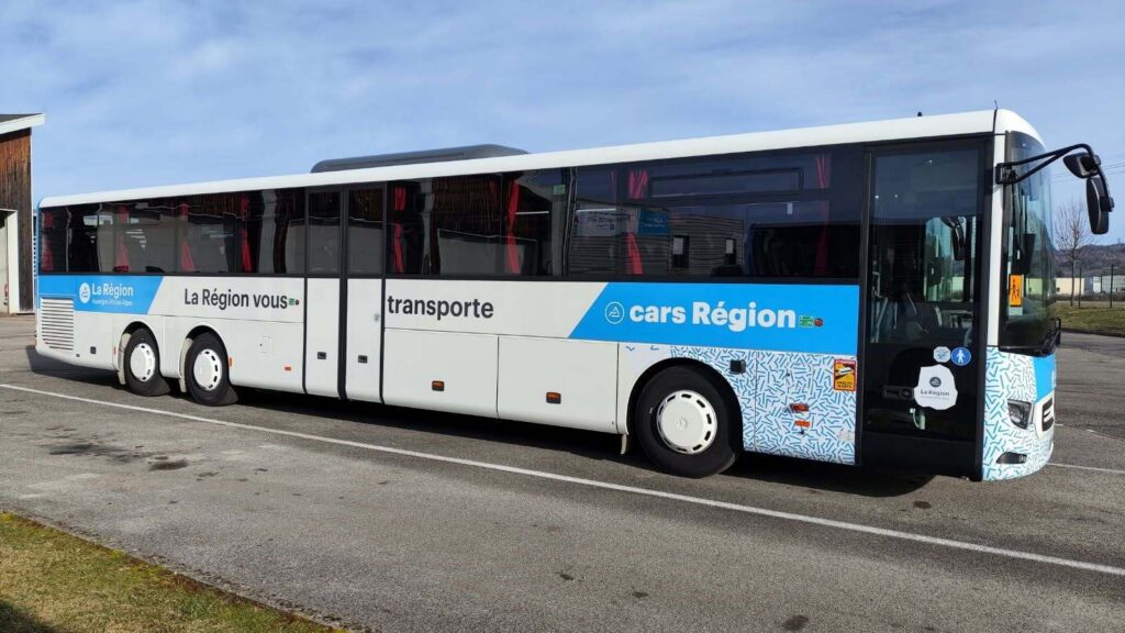 Bus A19 De Cars Région De L'ain