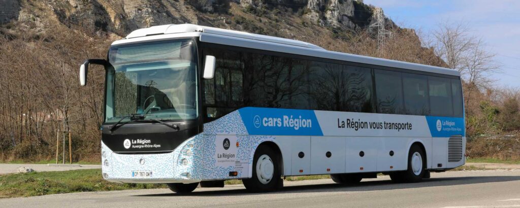 Bus A36 De Cars Région De L'ain
