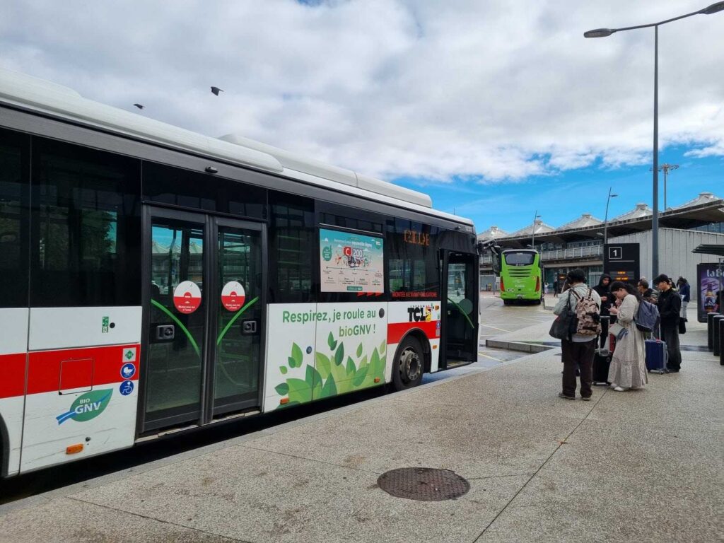 Bus Ligne C200 Tcl