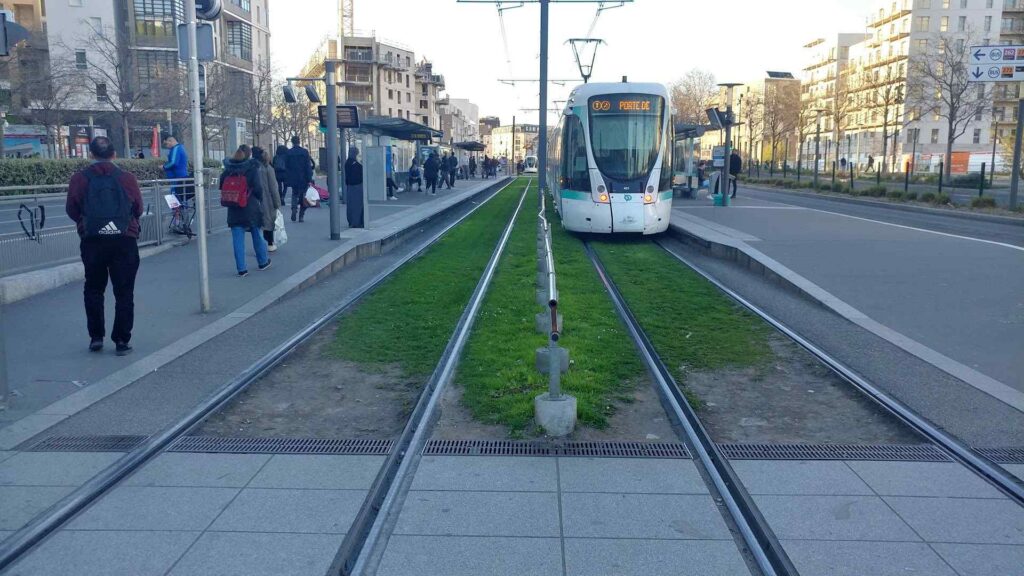 Arrêt De Tramway Pont De Bezons