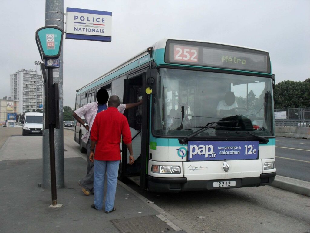 Bus 252 De Ratp
