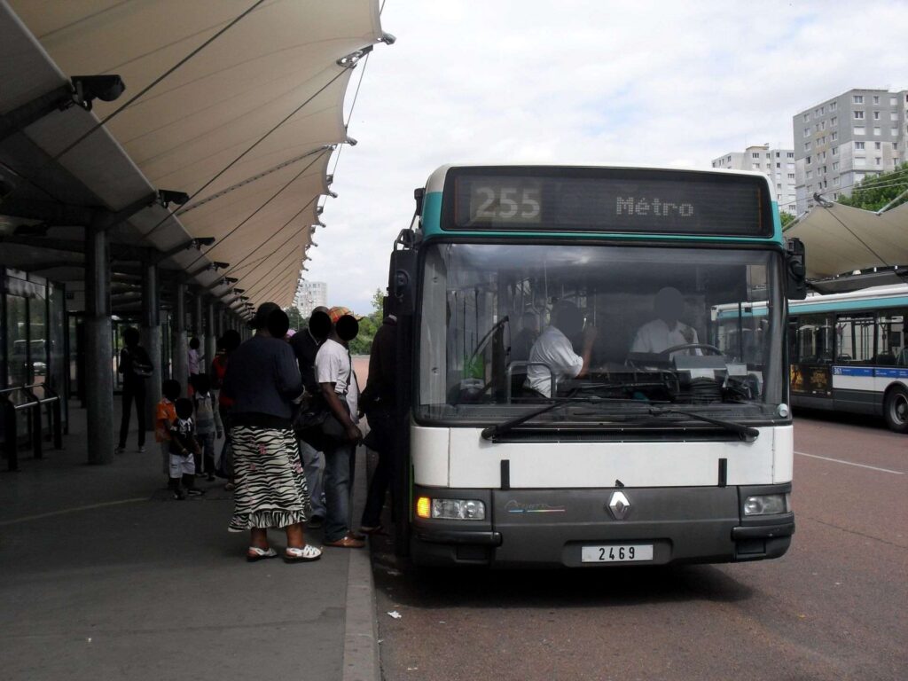 Bus 255 De Ratp