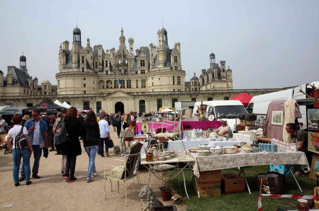 La Grande Brocante De Chambord