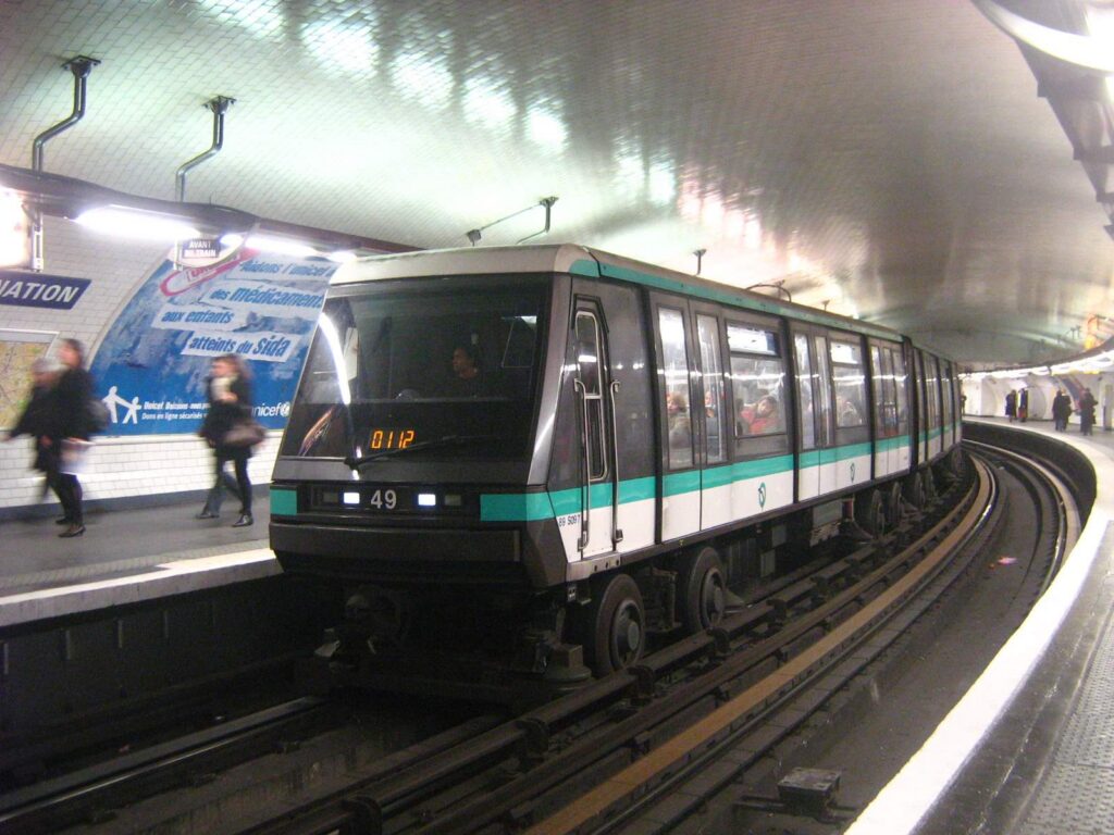 Métro Ligne 1 Par Ratp