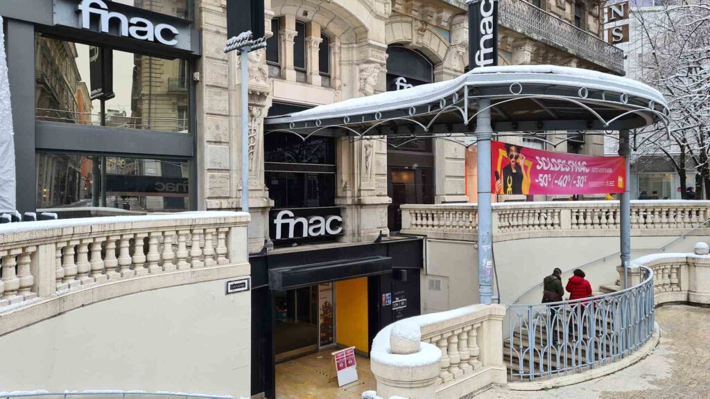 Fnac Grenoble Victor Hugo