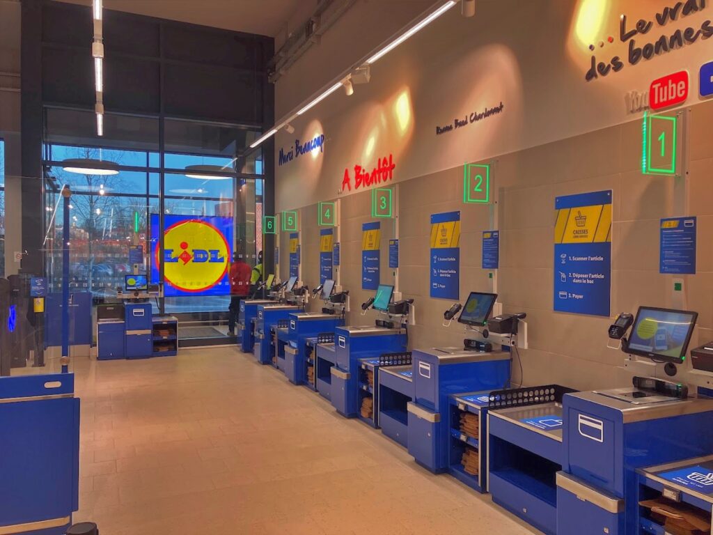 Inside Lidl 4 Place Assia Djebar 35000 Rennes France