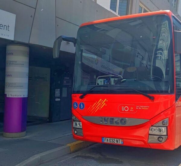 Bus 388 Cover