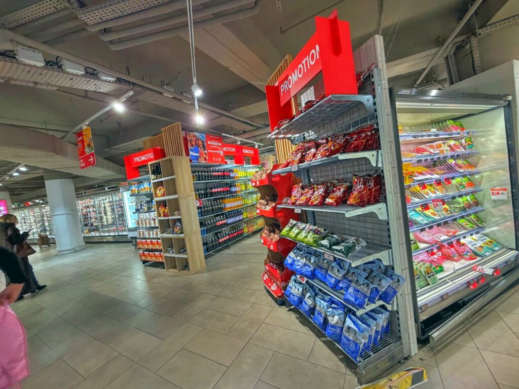Intérieur Monoprix Montparnasse